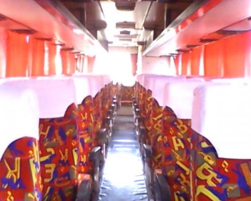 นิสสันถุงลมในเเอร์ไฟฟ้าทรงโอ350ราคา750000รึเเลกเปลียนกับรถตู้