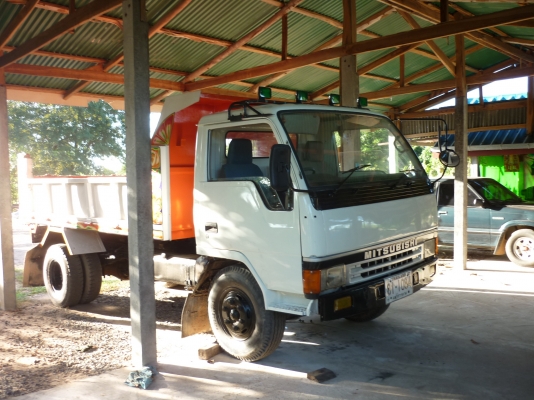 ขายรถดั้มพ์ 430000 บาท ครับ มัดจำแล้ว ยกเลิก ( รถยังอยู่ครับ)