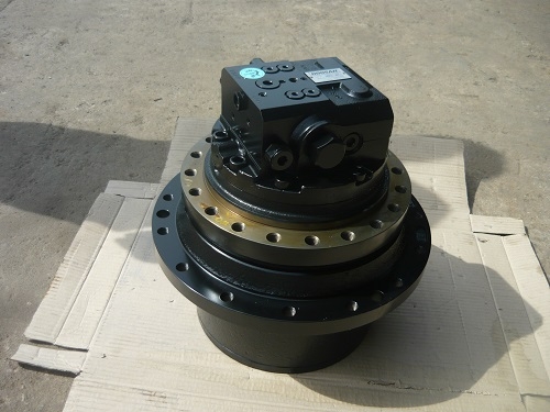 ตัวเดินใหม่ ใช้กับรถขุด  Komatsu PC20, PC30, PC40, PC60, PC100, 120 ของเกาหลี ราคาย่อมเยาว์ ติดต่อได้ที่ 091 695-6445