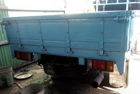 ขายถูก รถบันทุกสี่ล้อ ISUZU NKR รถห้าง แท้ 88 แรง  รถสภาพดี พร้อมใช้งานครับ