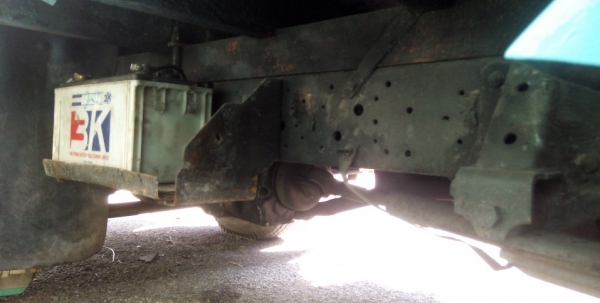 ขายถูก รถบันทุกสี่ล้อ ISUZU NKR รถห้าง แท้ 88 แรง  รถสภาพดี พร้อมใช้งานครับ