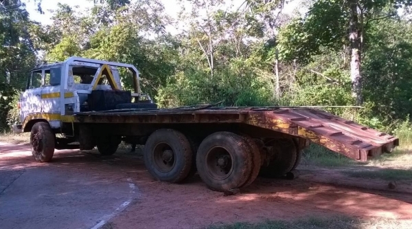 ขายเทนเลอร์บรรทุกแบคโฮ 2 เพลา ช่วงล่างใหญ่เบรคแห้ง เครื่อง PD6 230 แรงม้า คัสซีสวย เบรคทิฟฟี่ พาวเวอร์ ไม่มีทะเบียนนะครับ ราคาต่อรองได้