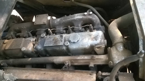 ขายเทนเลอร์บรรทุกแบคโฮ 2 เพลา ช่วงล่างใหญ่เบรคแห้ง เครื่อง PD6 230 แรงม้า คัสซีสวย เบรคทิฟฟี่ พาวเวอร์ ไม่มีทะเบียนนะครับ ราคาต่อรองได้