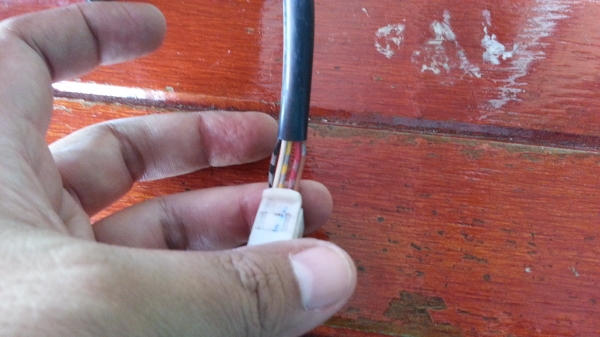 กระจกมองข้างด้านซ้าย  MARCH ไฟฟ้า 5 สาย  ไม่มีแผ่นเนื้อกระจก มีฝาครอบหลัง