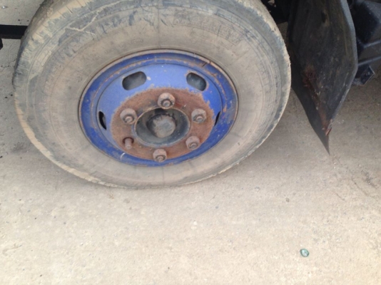 ***ขายแล้วครับขอบคุณ Truck2hand ขาย6ล้อราคาถูกๆ HINO FB113 WO4D-117HP ห้างแท้ เกียร์สั้น เครื่องเดิมเกียร์เดิม แห้งดี แรงดี แน่ง ช่วงล่างใหญ่ 6น็อตหน้า หลังF คัสซีสวย ไม่มีปะไม่มีดาม พร้อมตู้ PEPSI ขนาด 5.0ม. หัวเก๋งดี ภายในคอนโซลครบ พื้นมีผุหน่อย พ.ธรรมด