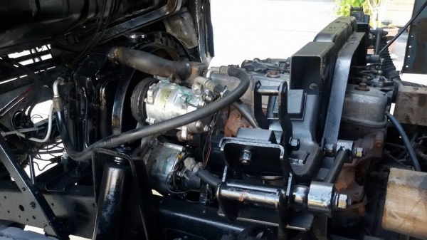 ขาย ISUZU NPR 110 แรงม้า กระบะคอก ยาว 4.60 เมตร สภาพสวย ภายในเก๋งสวย พร้อมวิ่งงาน สนใจสอบถามเพิ่มเติมโทร 081-4825911 คุณ พิมพ์ใจ 085-0097969 คุณ รุ่ง