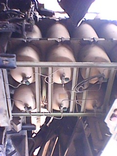 ต้องการขายถังก๊าซ NGV ของ  MITSUBISHI 627 จำนวน 8 ใบ+ กล่องECU + ชุดสายไฟ พร้อมเอกสาร