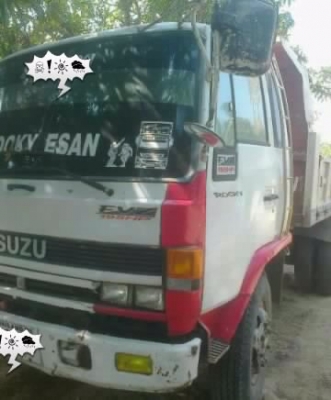 ISUZU ROCKY FSR 165 HP 6BD1 หกล้อดั๊มพ์ ช่วงล่างใหญ่ยาง 9.00 ขอบ 20 เฟืองท้ายของ FUSO มีสโลว์ครบพร้อม เครื่องแน่นแรงดี ภายในสวย แอร์เย็น พวงมาลัยเพาเวอร์ กระบะดั๊มพ์เหล็ก 6 ตันยาว 3.80 เมตร คัชซีสวยมากไม่มีบวม เอกสารทะเบียนภาษีครบพร้อมโอน ราคาต่อรองได้ครั ISUZU ROCKY FSR 165 HP 6BD1 หกล้อดั๊มพ์ ช่วงล่างใหญ่ยาง 9.00 ขอบ 20 เฟืองท้ายของ FUSO มีสโลว์ครบพร้อม เครื่องแน่นแรงดี ภายในสวย แอร์เย็น พวงมาลัยเพาเวอร์ กระบะดั๊มพ์เหล็ก 6 ตันยาว 3.80 เมตร คัชซีสวยมากไม่มีบวม เอกสารทะเบียนภาษีครบพร้อมโอน ราคาต่อรองได้ครั