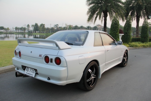 ฝากด้วยคับ ล้อขอบ18" ของใหม่ 5/120 กว้าง7.5 ออฟ 40 ราคาโดนใจ