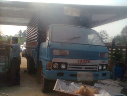 ขายหกล้อดั๊มพ์ ISUZU KS รถห้างฯ เครื่อง 100 แรง ดั๊มพ์คอกเกษตรยาว 4.50 เมตร ทะเบียนพร้อมโอน