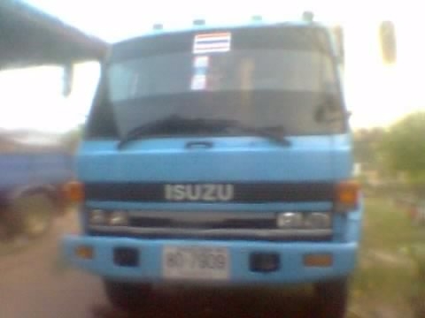 ขายอีซูซุรถวิ่งล่องหลังถนน เครื่อง 175 แรง ราคา 720,000 บาท เจ้าของขายเอง ขายอีซูซุรถวิ่งล่องหลังถนน เครื่อง 175 แรง ราคา 720,000 บาท เจ้าของขายเอง