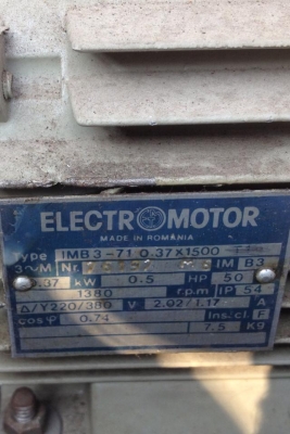 ********* ขายมอเตอร์ พร้อมเฟืองทด********* ********* ขายมอเตอร์ พร้อมเฟืองทด*********