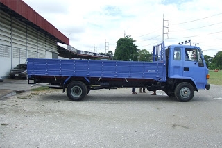 เครื่องดีรถเเรงขายรถป้ายดำ ISUZU ROCKY  เครื่อง 175 เทอร์โบ อินเตอร์ เบรกทิฟฟี่6.20 เมตร