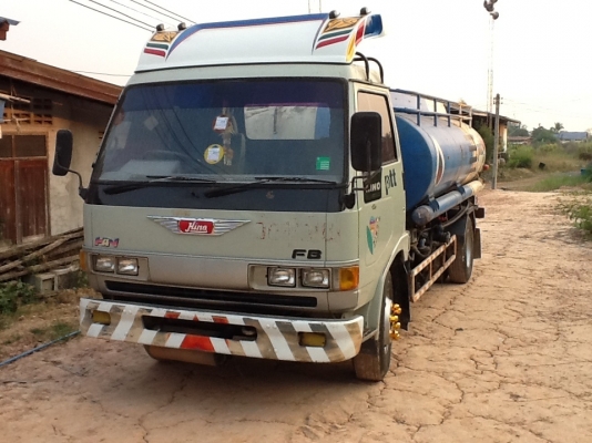 ขายหกล้อFB น้ำมัน 120 เครื่อง WO4D. รถปี38. กระจกไฟฟ้ารถสวยเดิมๆเลย