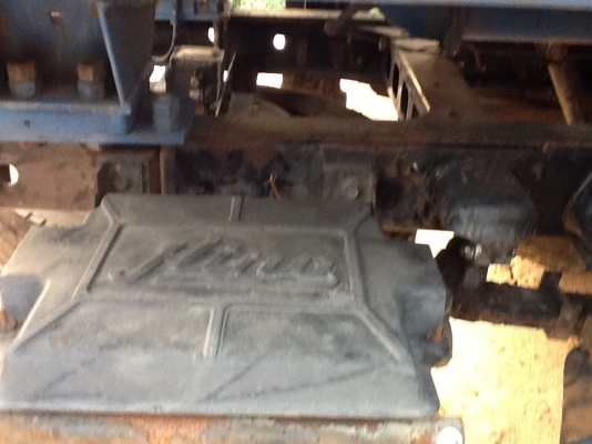 ขายหกล้อFB น้ำมัน 120 เครื่อง WO4D. รถปี38. กระจกไฟฟ้ารถสวยเดิมๆเลย