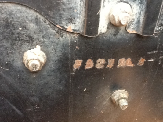 ขายหกล้อFB น้ำมัน 120 เครื่อง WO4D. รถปี38. กระจกไฟฟ้ารถสวยเดิมๆเลย