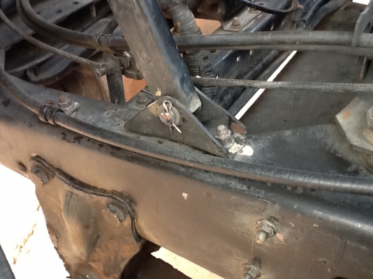 ขายหกล้อFB น้ำมัน 120 เครื่อง WO4D. รถปี38. กระจกไฟฟ้ารถสวยเดิมๆเลย