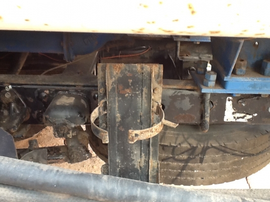 ขายหกล้อFB น้ำมัน 120 เครื่อง WO4D. รถปี38. กระจกไฟฟ้ารถสวยเดิมๆเลย