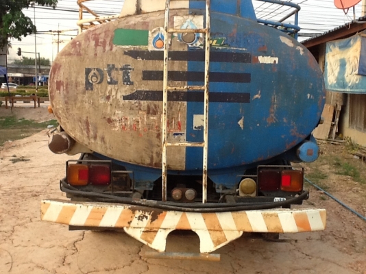 ขายหกล้อFB น้ำมัน 120 เครื่อง WO4D. รถปี38. กระจกไฟฟ้ารถสวยเดิมๆเลย