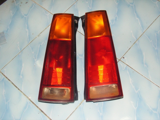 ไฟท้ายCRVเจน1