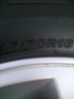 ปรับราคาใหม่ขายยางพร้อมแม็ก อีซูซู 6 รู ขอบ 16 ยางบริสโตร 245/70R16 ยางปี 07 สวยๆ 1ชุด แถมอะไหล่ 1 เส้น  รวม 5 เส้น