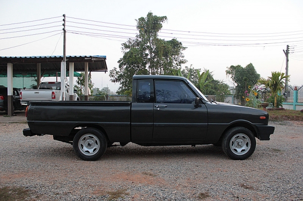 ขายมาสด้าครับ สนใจจริงต่อรองได้ครับ