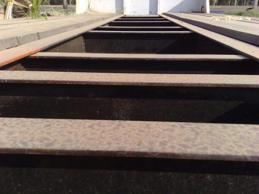 ขายหางบรรทุกแบคโฮ 200 ต่อใหม่เหล็ก H บีมใส่กับรถ MITSUFUSO