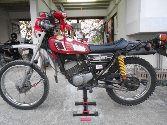 ขาย YAMAHA DT125 โช๊คคู่ สีแดง 55,000.- ทะเบียนแท้ๆๆๆๆ