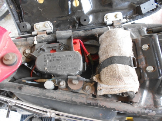 ขาย YAMAHA DT125 โช๊คคู่ สีแดง 55,000.- ทะเบียนแท้ๆๆๆๆ