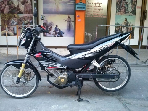 ขายรถสวย SONIC ตัวใหม่แท้ๆ ราคา 21,500 บาทเท่านั้น รถสวย เครื่องแรง เอกสารเล่มครบ