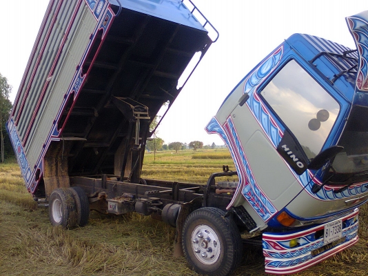 ขายดั้มเกษตร FB2WG 120แรง รถห้างแท้