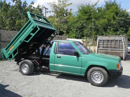 รับติดตั้งประกอบดั้มพ์  รถ 6 ล้อ 10 ล้อ รถปิ๊กอัฟ ติดตั้งเครน  ราคากันเอง ต่อเร็ว รับรองความแข็งแรงโดยวิศวกร