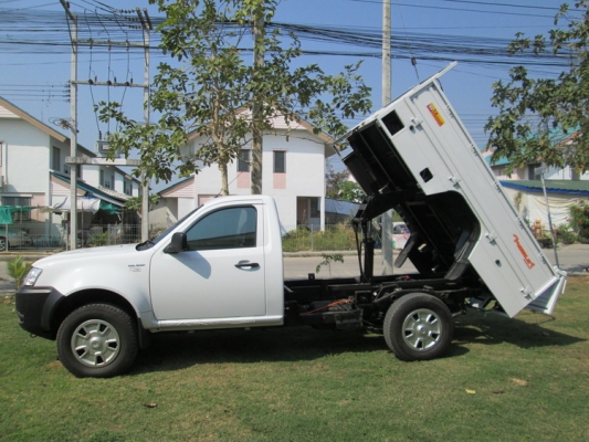 รับติดตั้งประกอบดั้มพ์  รถ 6 ล้อ 10 ล้อ รถปิ๊กอัฟ ติดตั้งเครน  ราคากันเอง ต่อเร็ว รับรองความแข็งแรงโดยวิศวกร