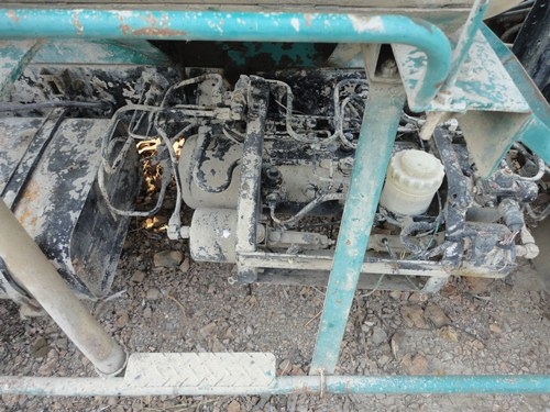 ขายรถ6ล้อโม่ปูนแพ็คคู่สภาพไช้งานใด้ทุกคัน