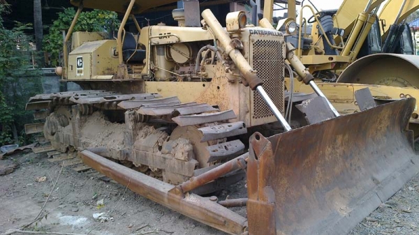 Catterpillar D5B