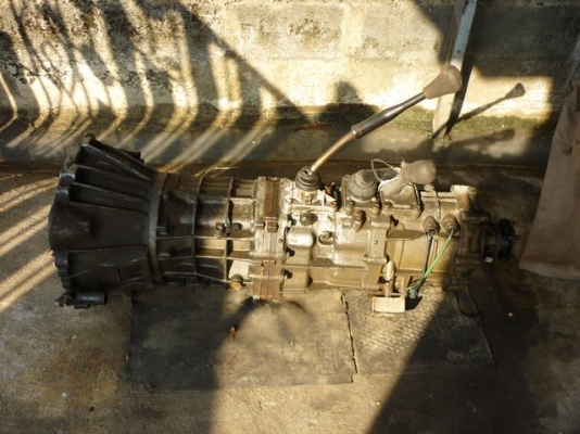 เกียร์ Surf 4WD เสื้อใหญ่