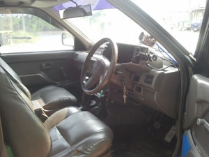 ขาย 4 WD อีซูซุ tfr สภาพพร้อมลุย ปี95