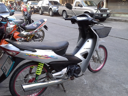wave 100 ubox ปี 48 เทา ดำ เครื่องดี หัวสะอาด เอกสารครบ ภาษี พรบ. พ.ย 56