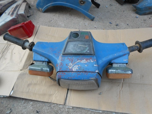 อะไหล่ นันทิดา คัสต้อม แห้งๆๆครับ ชิ้นละ 100