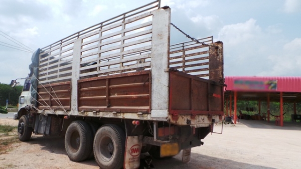 HINO 226 เครื่อง EM100 เล่มพร้อมค่ะ HINO 226 เครื่อง EM100 เล่มพร้อมค่ะ