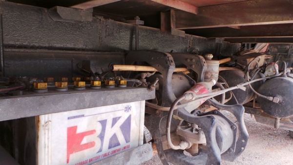 HINO 226 เครื่อง EM100 เล่มพร้อมค่ะ HINO 226 เครื่อง EM100 เล่มพร้อมค่ะ