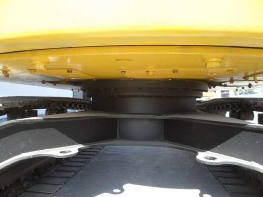 ขายรถนอกนำเข้า Kobelco SK135SRLC-1 ขายรถนอกนำเข้า Kobelco SK135SRLC-1