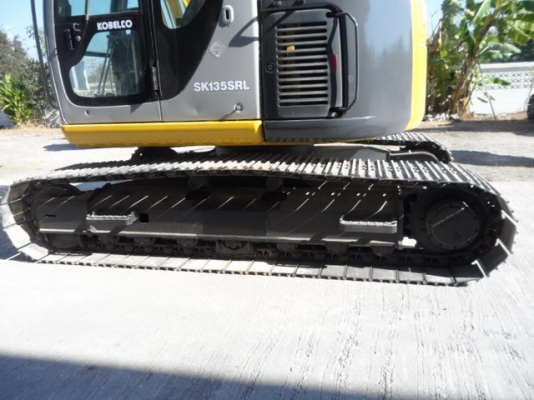 ขายรถนอกนำเข้า Kobelco SK135SRLC-1 ขายรถนอกนำเข้า Kobelco SK135SRLC-1