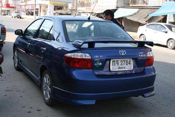 TOYOTA VIOS 1.5 E Auto  ตัวท็อบสุด แต่งสวย