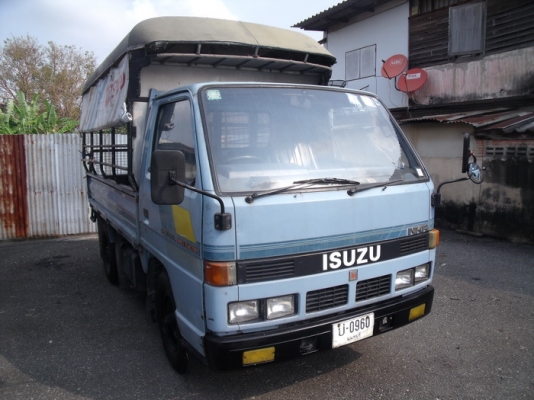 ขาย Isuzu NKR 4ล้อไม่ติดเวลา ยกห้วได้ ปี 96.