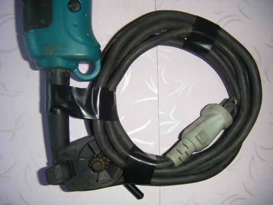 ขาย-สว่านไฟฟ้า มากิต้า 6412 450W ผ่านการเช็คสภาพแล้ว เปลียนลูกปืนและถ่าน สภาพพร้อมใช้ ราคาไม่แพงครับ ขาย-สว่านไฟฟ้า มากิต้า 6412 450W ผ่านการเช็คสภาพแล้ว เปลียนลูกปืนและถ่าน สภาพพร้อมใช้ ราคาไม่แพงครับ