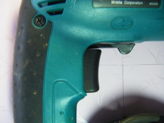 ขาย-สว่านไฟฟ้า มากิต้า 6412 450W ผ่านการเช็คสภาพแล้ว เปลียนลูกปืนและถ่าน สภาพพร้อมใช้ ราคาไม่แพงครับ ขาย-สว่านไฟฟ้า มากิต้า 6412 450W ผ่านการเช็คสภาพแล้ว เปลียนลูกปืนและถ่าน สภาพพร้อมใช้ ราคาไม่แพงครับ