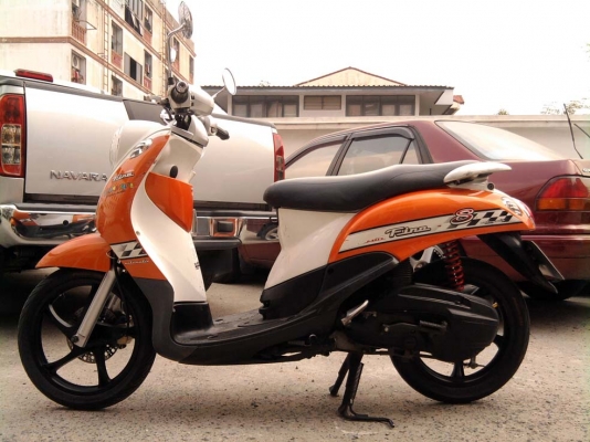 ขออนุญาติขายYamaha Fino 115 cc. มือเดียว สีส้มขาว ล้อแม็ก