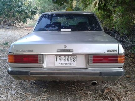 1983CROWN 2.8 DELUXE รถสวย  ลดคับ ด่วนๆ