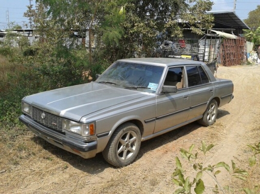 1983CROWN 2.8 DELUXE รถสวย  ลดคับ ด่วนๆ